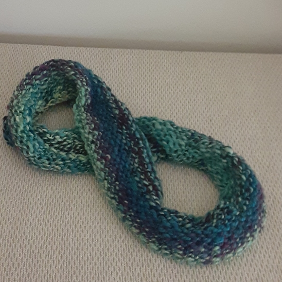 Infinity Scarf - Picture 2 of 6
